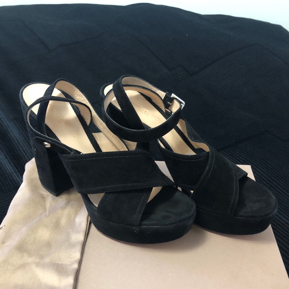 GIANVITO ROSSI PLATFORM NWT!